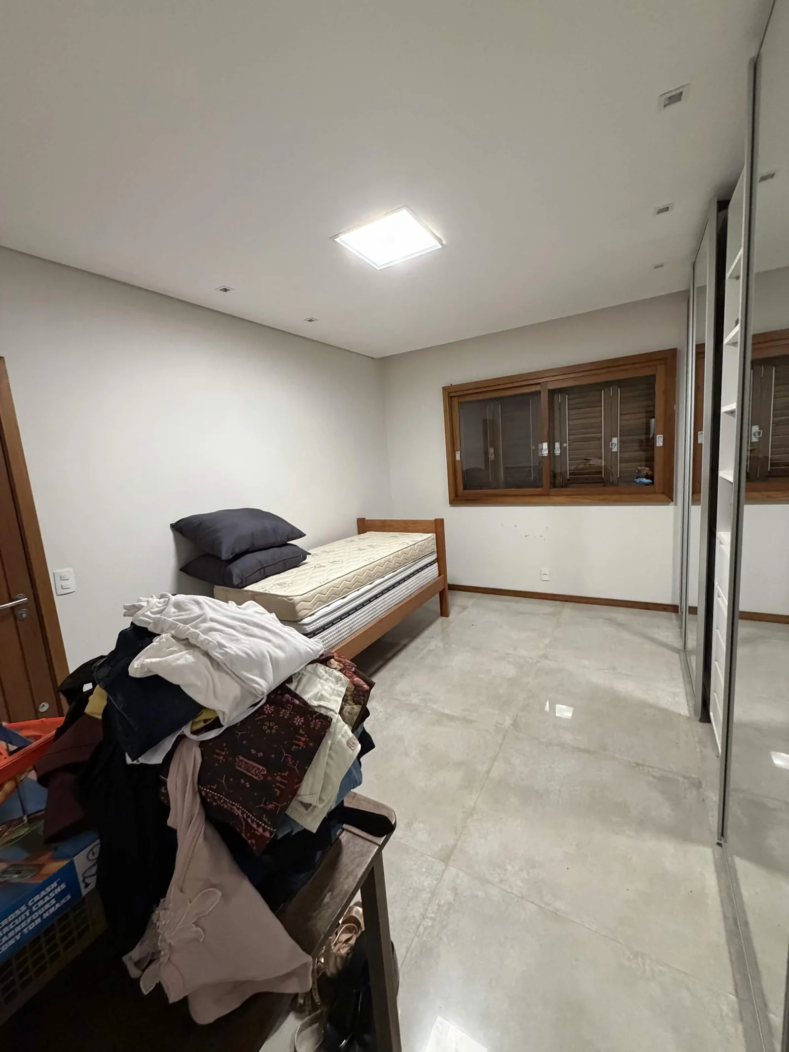 Closet antes da transformação
